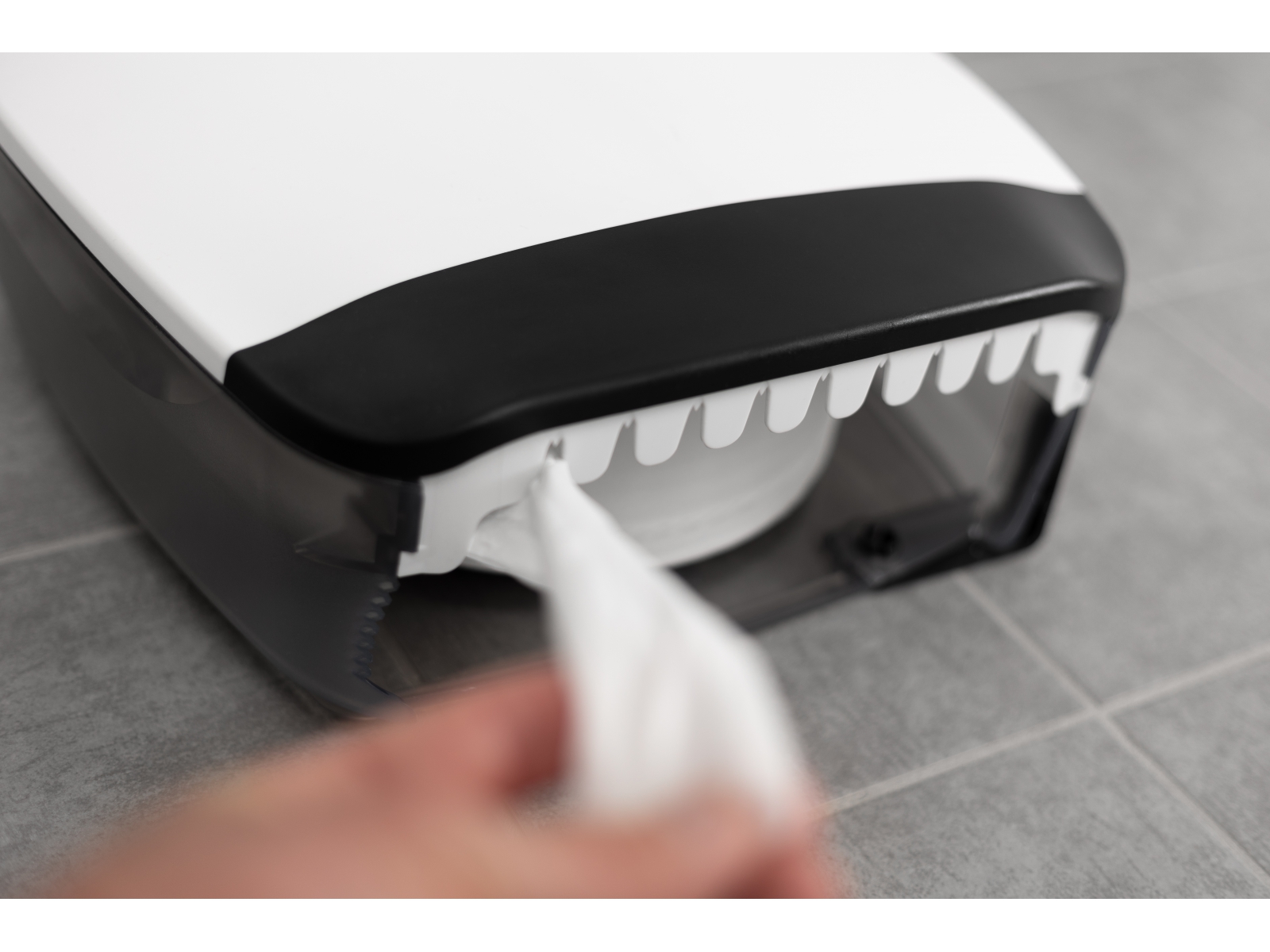 Dozownik papieru toaletowego Jumbo Katrin 82117 Biały